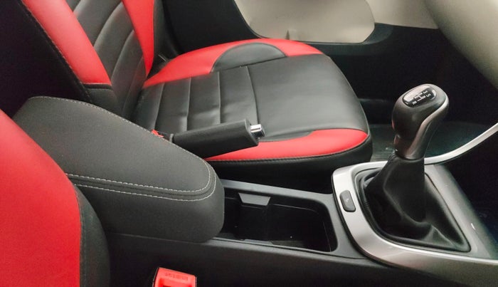 2022 Tata ALTROZ XZ DIESEL, Diesel, Manual, 60,344 km, Gear Lever