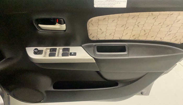 2015 Maruti Wagon R 1.0 VXI AMT, Petrol, Automatic, 95,214 km, Driver Side Door Panels Control