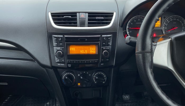 2017 Maruti Swift VXI, Petrol, Manual, 51,956 km, Air Conditioner