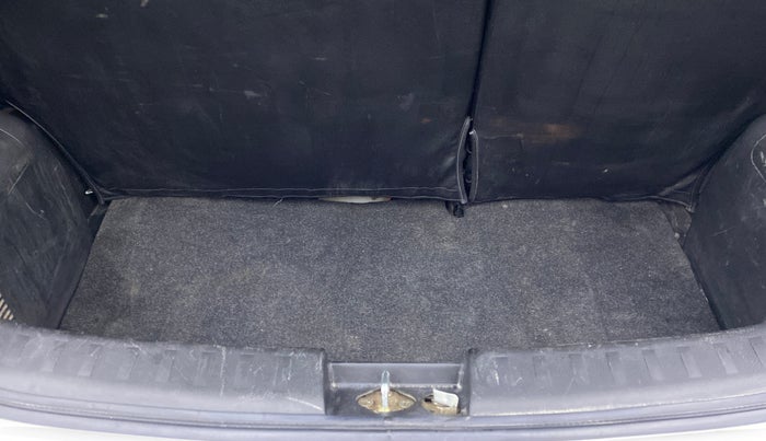 2017 Maruti Swift VXI, Petrol, Manual, 51,956 km, Boot Inside