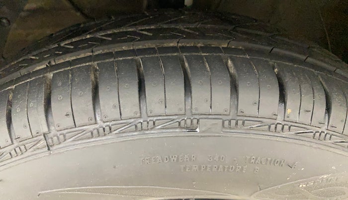 2018 Maruti Swift VXI, Petrol, Manual, 1,19,894 km, Left Rear Tyre Tread