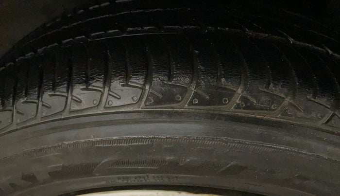 2018 Nissan Micra XL (O) CVT, Petrol, Automatic, 67,037 km, Left Rear Tyre Tread