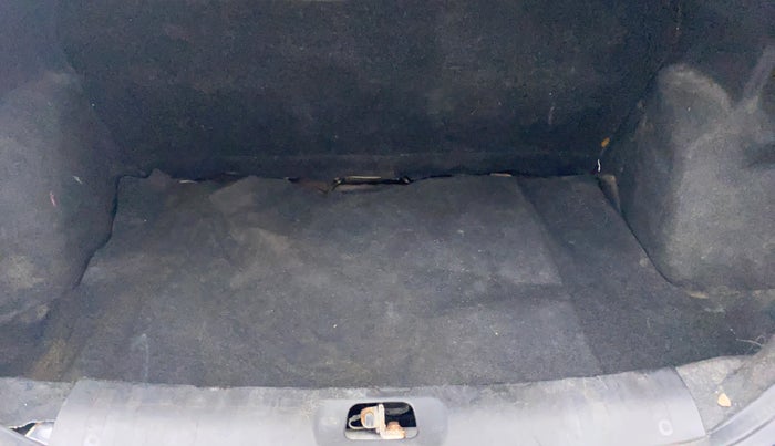 2015 Maruti Swift Dzire VXI, Petrol, Manual, 94,645 km, Boot Inside