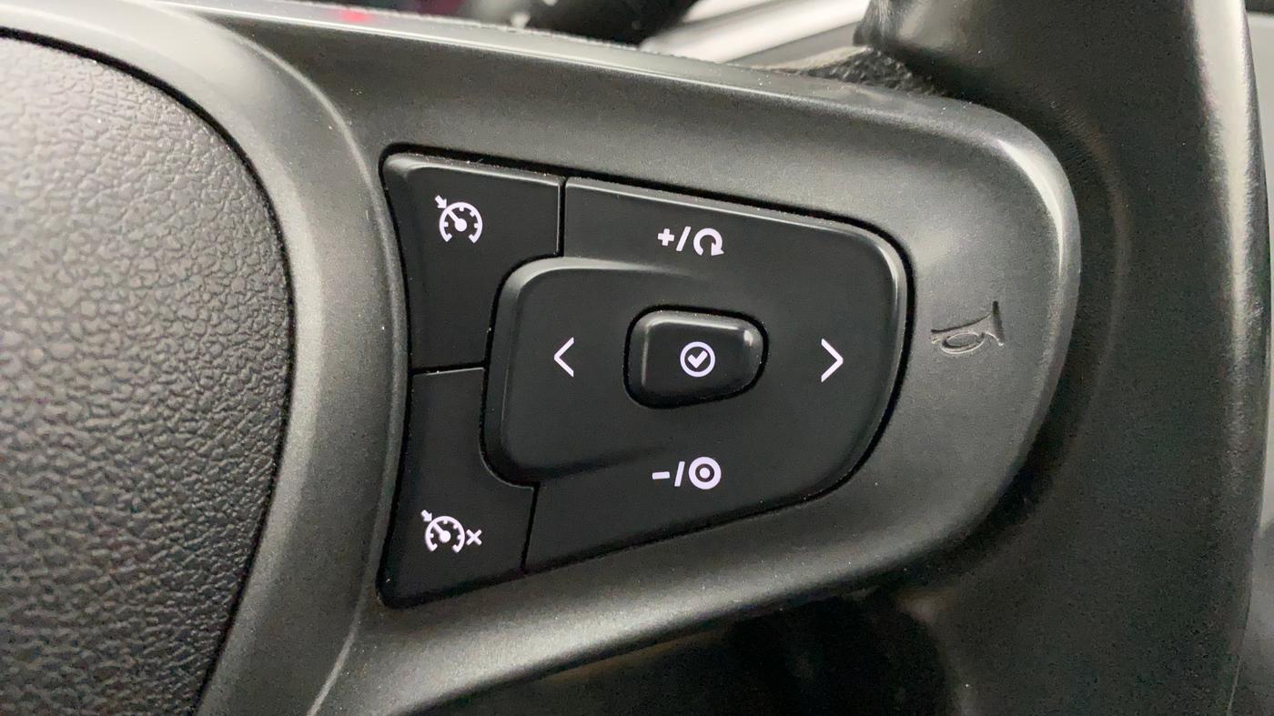 2020 Tata ALTROZ XZ 1.2, Petrol, Manual, 13,455 km, Adaptive Cruise Control