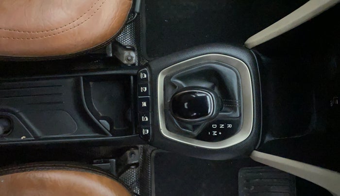 2020 Hyundai NEW SANTRO SPORTZ AMT, Petrol, Automatic, 63,135 km, Gear Lever