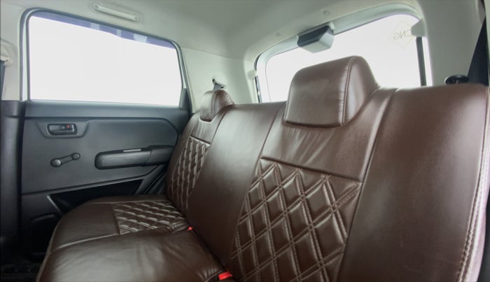 2021 Maruti New Wagon-R 1.0 Lxi (o) cng, CNG, Manual, 47,419 km, Right Side Rear Door Cabin