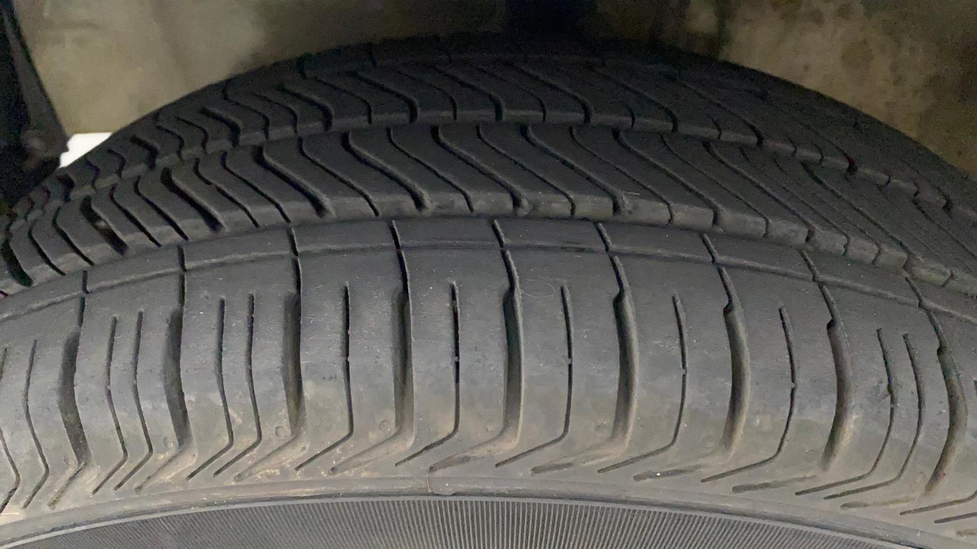 2011 Toyota Etios G, Petrol, Manual, 44,756 km, Left Front Tyre Tread