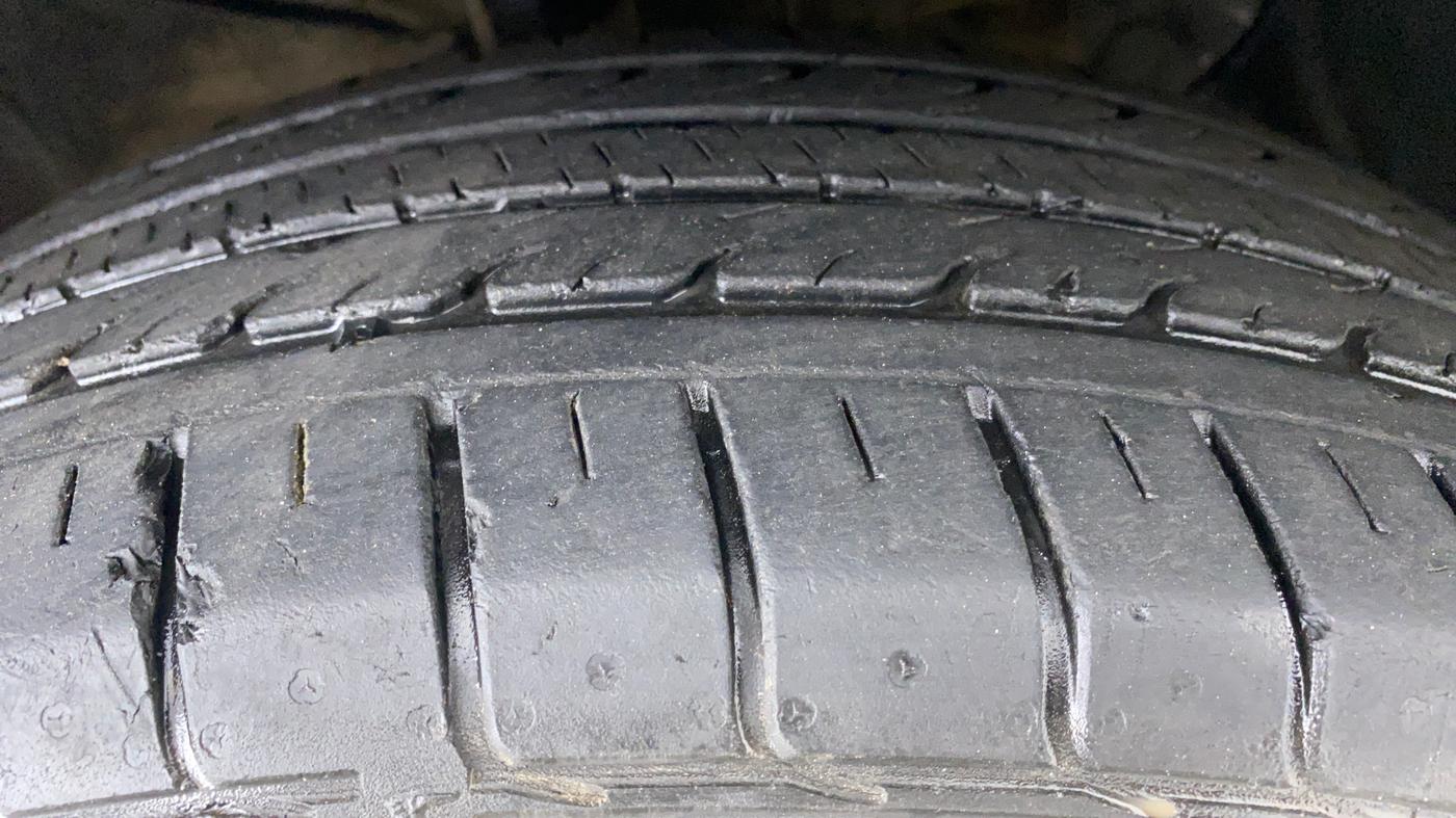 2016 Hyundai Creta 1.6 S, Petrol, Manual, 19,803 km, Right Front Tyre Tread