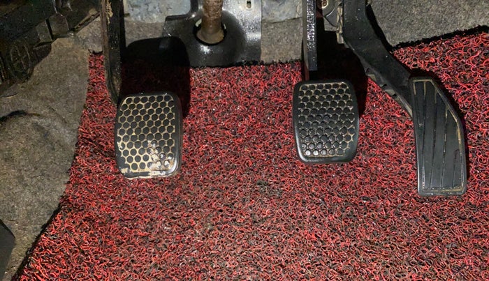 2016 Maruti Alto 800 LXI, Petrol, Manual, 78,709 km, Pedals