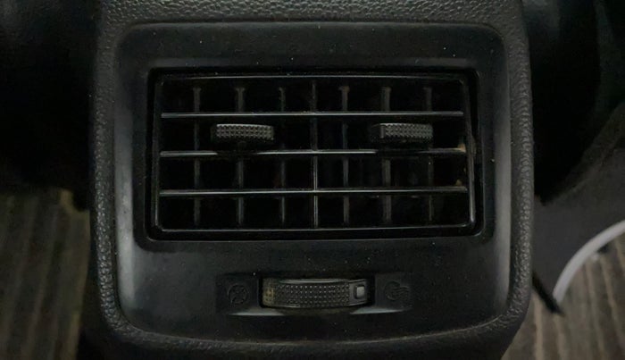 2015 Hyundai Xcent S 1.2, Petrol, Manual, 18,520 km, Rear AC Vents