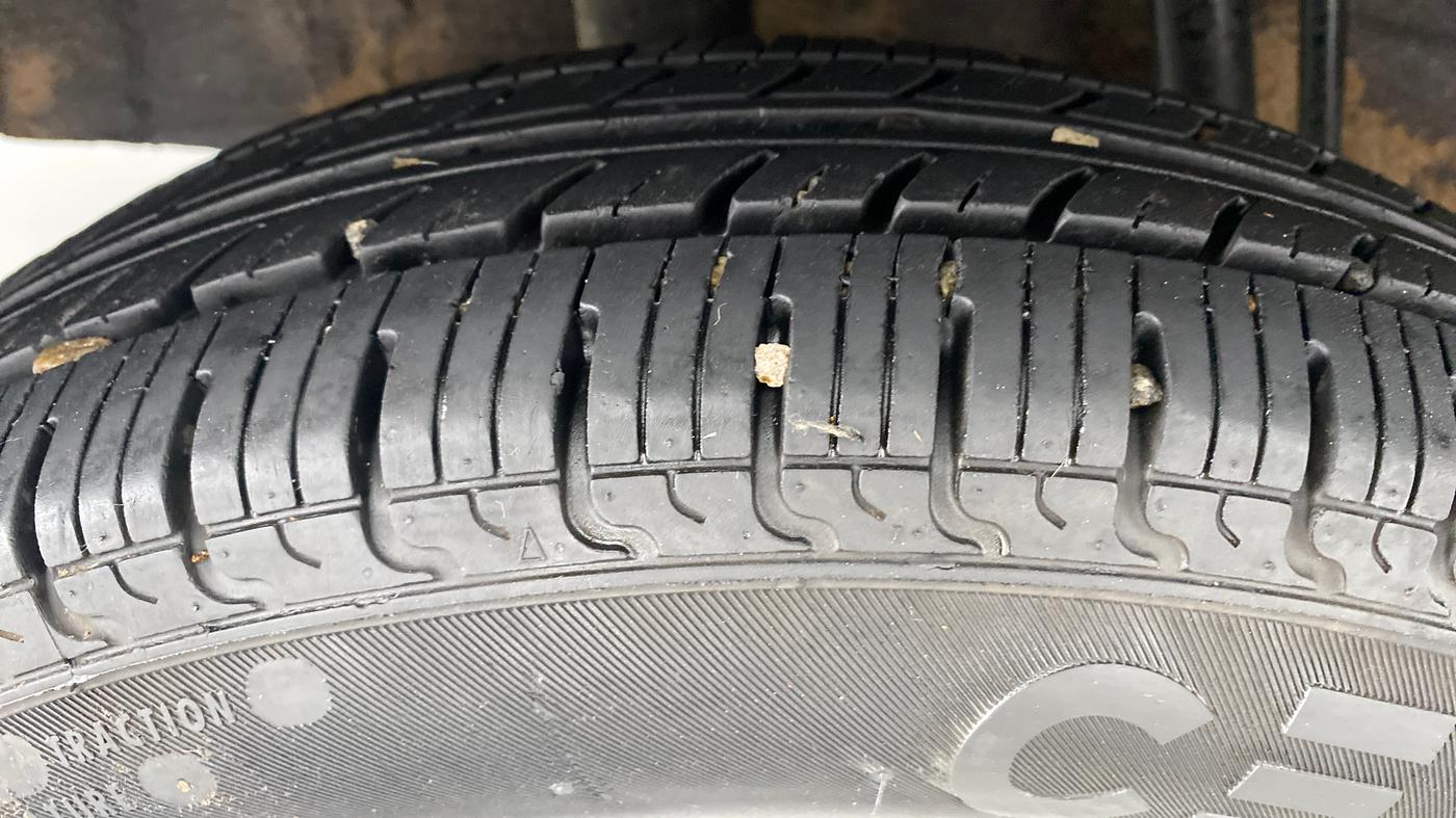 2019 Renault Kwid RXL, Petrol, Manual, Right Rear Tyre Tread