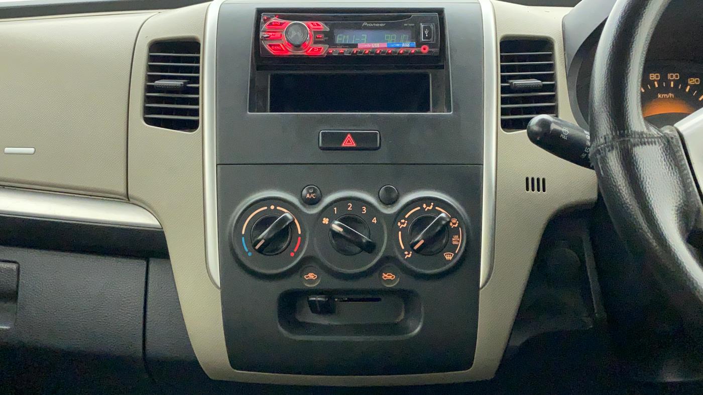 2013 Maruti Wagon R 1.0 LXI, Petrol, Manual, 25,232 km, Air Conditioner
