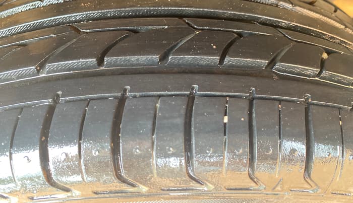 2016 Hyundai i20 Active 1.2 S, Petrol, Manual, 70,482 km, Right Rear Tyre Tread