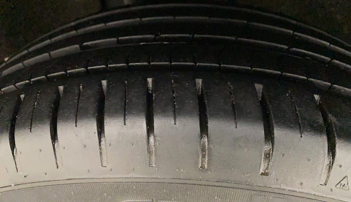 2019 Maruti Baleno ZETA PETROL 1.2, Petrol, Manual, 41,729 km, Right Rear Tyre Tread