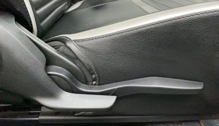2019 Maruti Baleno ZETA PETROL 1.2, Petrol, Manual, 41,729 km, Driver Side Adjustment Panel