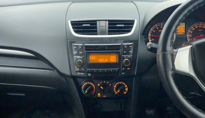 2016 Maruti Swift VXI OPT, Petrol, Manual, 30,028 km, Air Conditioner