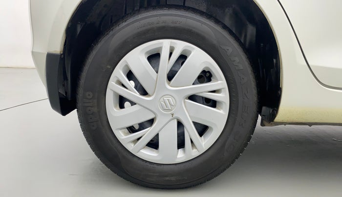 2016 Maruti Swift VXI OPT, Petrol, Manual, 30,028 km, Right Rear Wheel