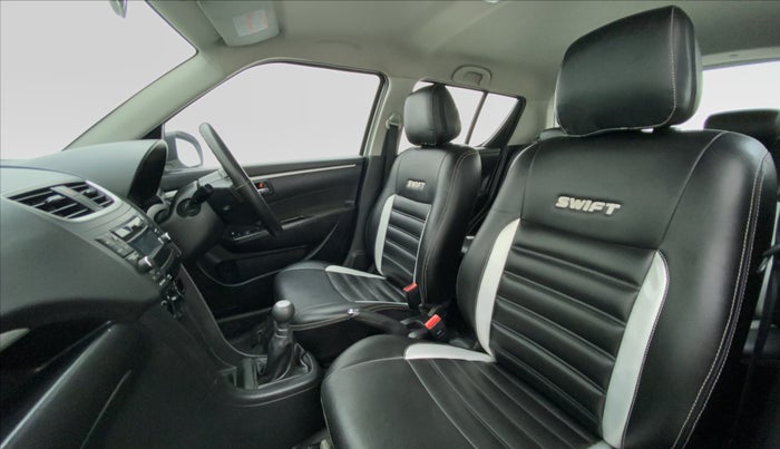 2016 Maruti Swift VXI OPT, Petrol, Manual, 30,028 km, Right Side Front Door Cabin
