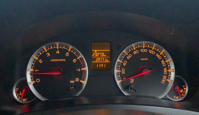 2016 Maruti Swift VXI OPT, Petrol, Manual, 30,028 km, Odometer Image