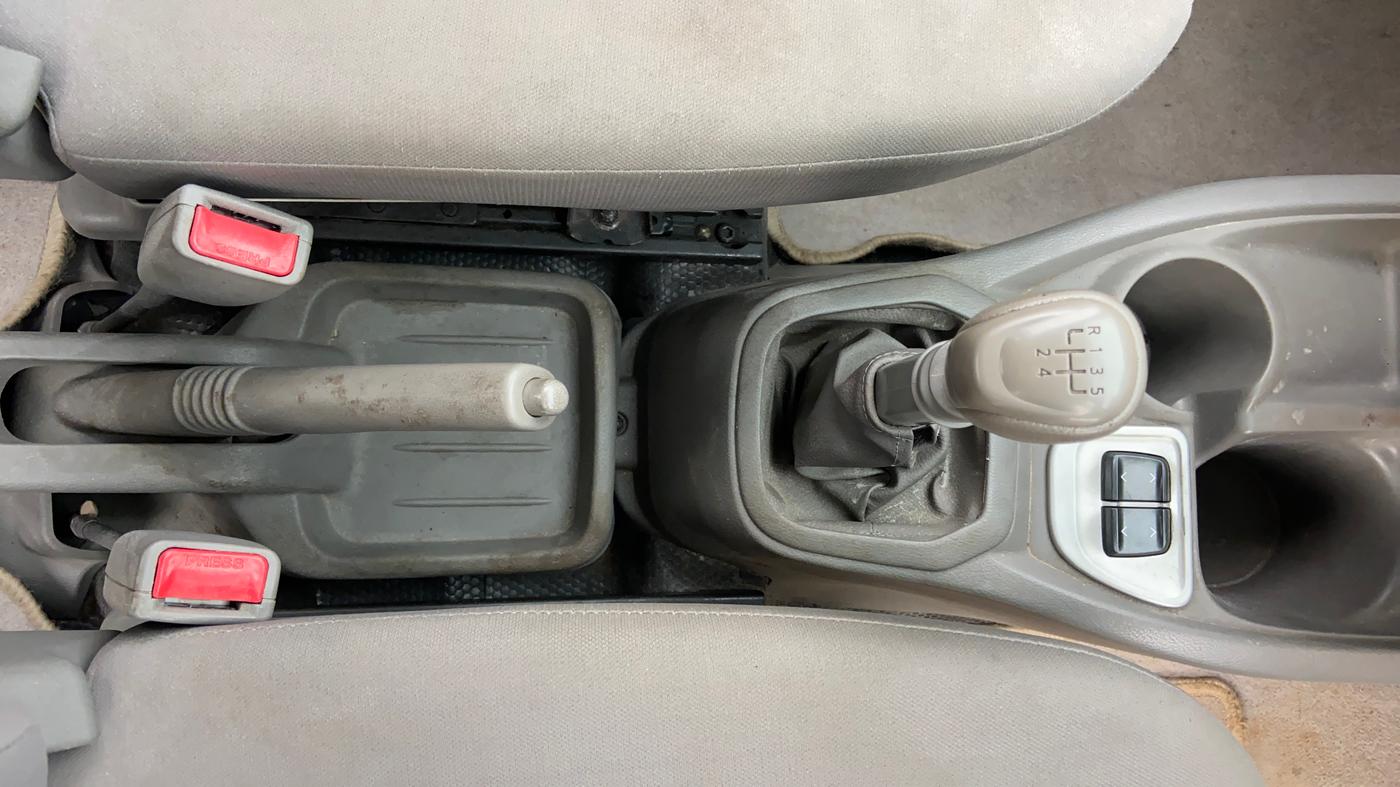 2017 Datsun Redi Go S, Petrol, Manual, 35,581 km, Gear Lever