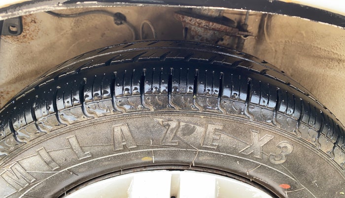 2021 Maruti Alto LXI, Petrol, Manual, 62,810 km, Left Front Tyre Tread