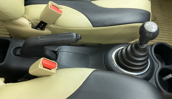 2016 Honda Amaze 1.2 SMT I VTEC, Petrol, Manual, 47,636 km, Gear Lever