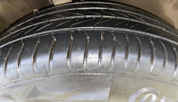 2019 Hyundai VENUE SX 1.0 (O) TURBO, Petrol, Manual, 50,872 km, Right Front Tyre Tread