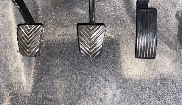 2019 Hyundai VENUE SX 1.0 (O) TURBO, Petrol, Manual, 50,872 km, Pedals