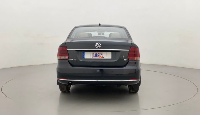2015 Volkswagen Vento HIGHLINE TDI AT, Diesel, Automatic, 75,377 km, Back/Rear