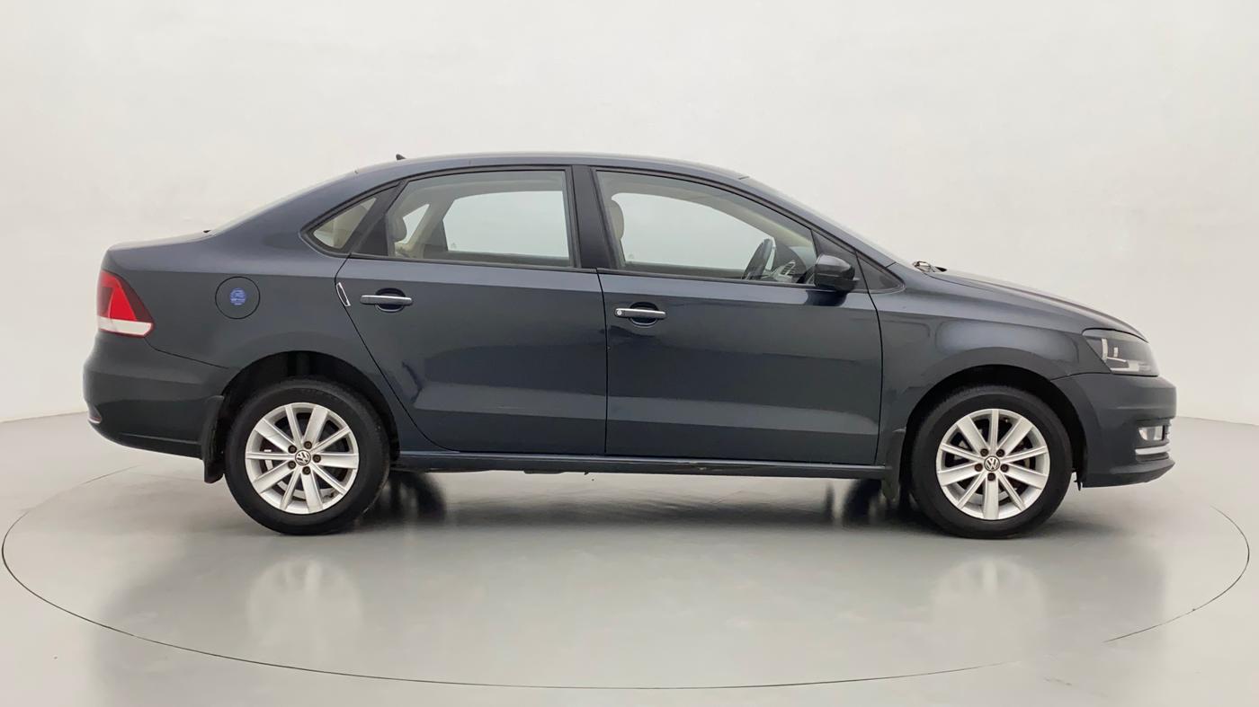 2015 Volkswagen Vento HIGHLINE TDI AT, Diesel, Automatic, 75,377 km, Right Side View
