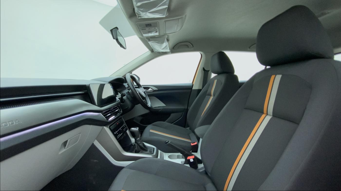 2021 Skoda KUSHAQ AMBITION 1.0 TSI AT, Petrol, Automatic, 4,410 km, Right Side Front Door Cabin