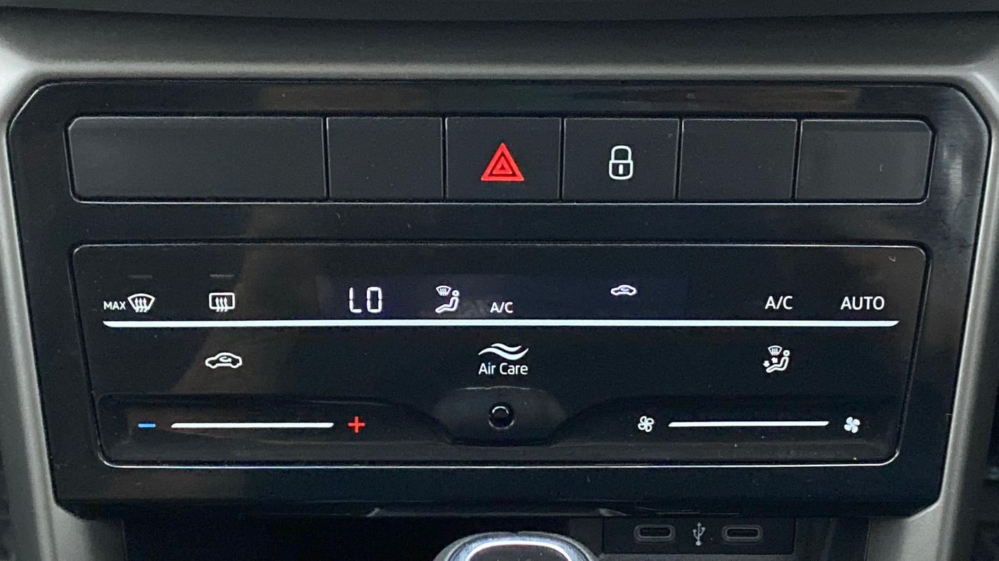 2021 Skoda KUSHAQ AMBITION 1.0 TSI AT, Petrol, Automatic, 4,410 km, Automatic Climate Control