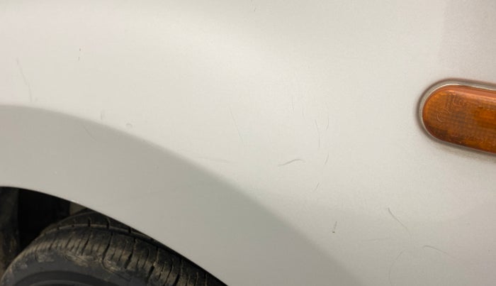 2016 Maruti Alto 800 LXI, Petrol, Manual, 72,784 km, Left fender - Minor scratches