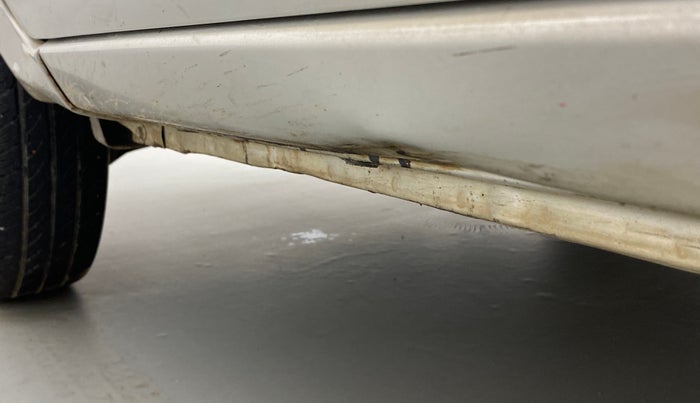 2016 Maruti Alto 800 LXI, Petrol, Manual, 72,784 km, Left running board - Slightly dented