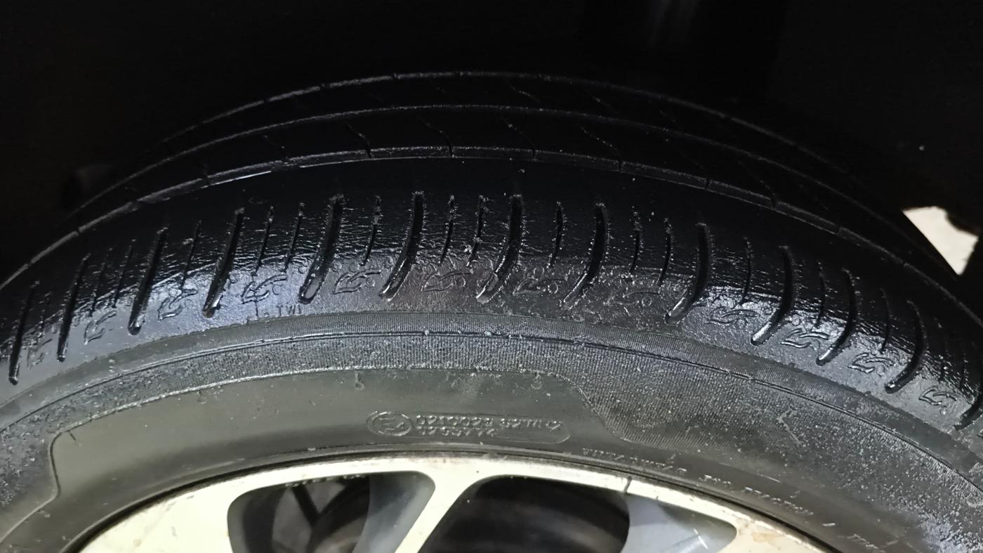 2021 Maruti Baleno ZETA PETROL 1.2, Petrol, Manual, 87,374 km, Left Rear Tyre Tread