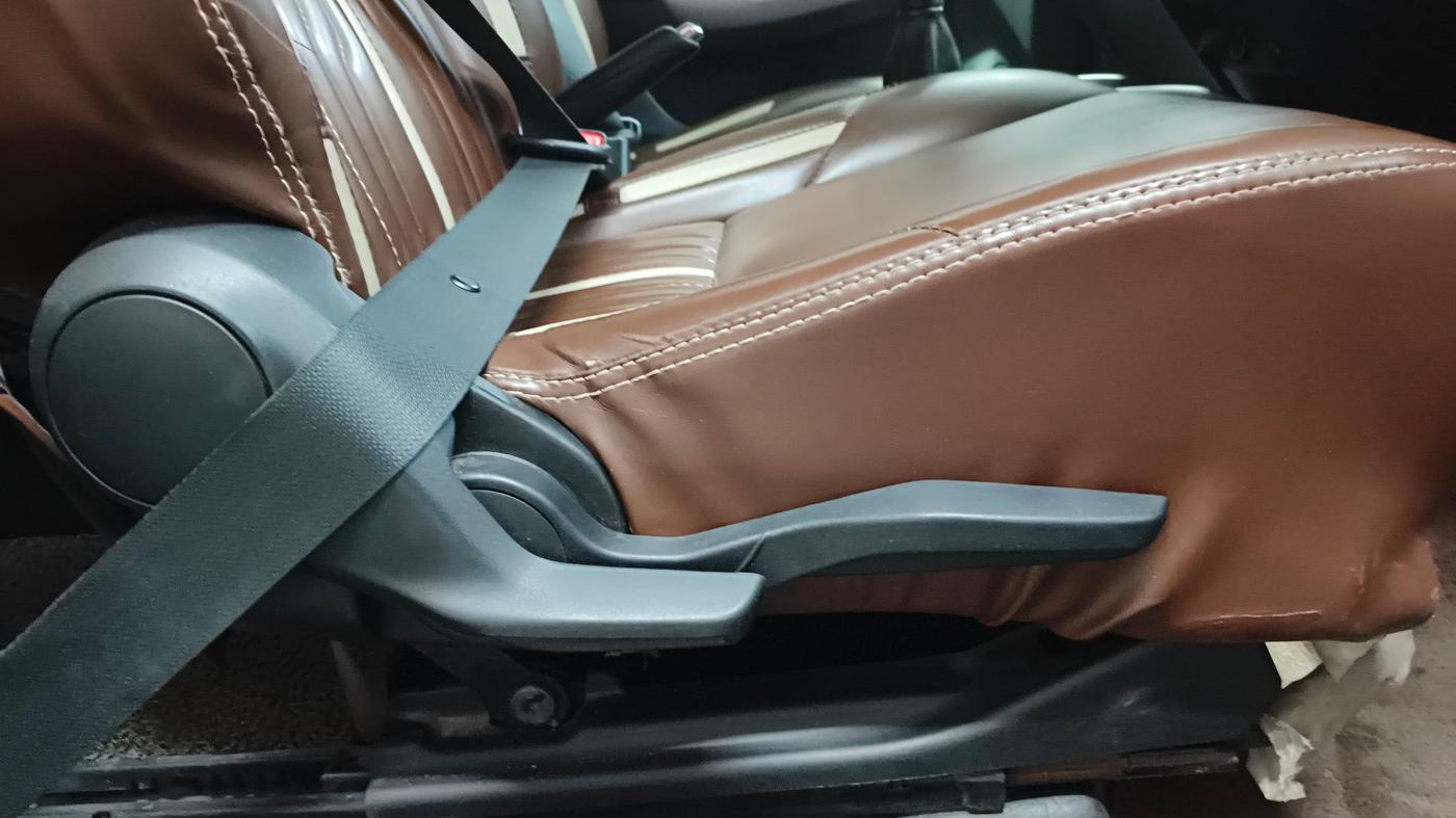 2021 Maruti Baleno ZETA PETROL 1.2, Petrol, Manual, 87,374 km, Driver Side Adjustment Panel
