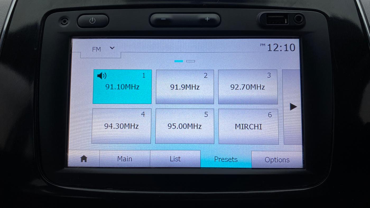2018 Renault Kwid 1.0 RXT Opt, Petrol, Manual, 31,610 km, Infotainment System