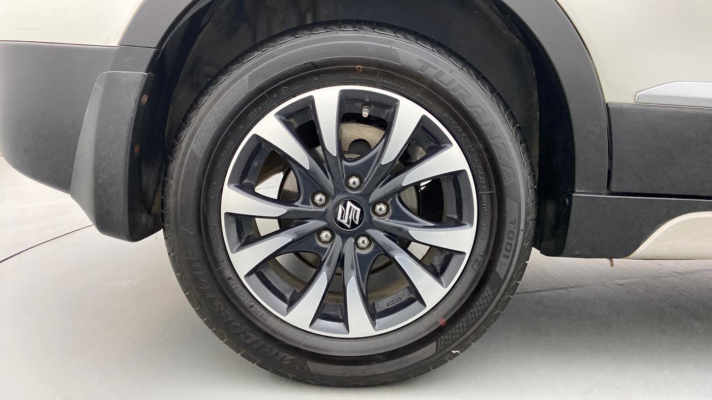 2019 Maruti S Cross DELTA SHVS, Diesel, Manual, 53,602 km, Right Rear Wheel