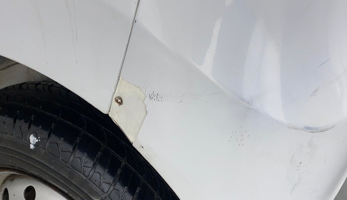 2014 Maruti Wagon R 1.0 LXI CNG, CNG, Manual, 58,861 km, Rear bumper - Paint is slightly damaged