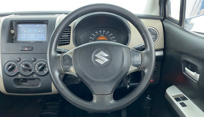 2014 Maruti Wagon R 1.0 LXI CNG, CNG, Manual, 58,861 km, Steering Wheel Close Up