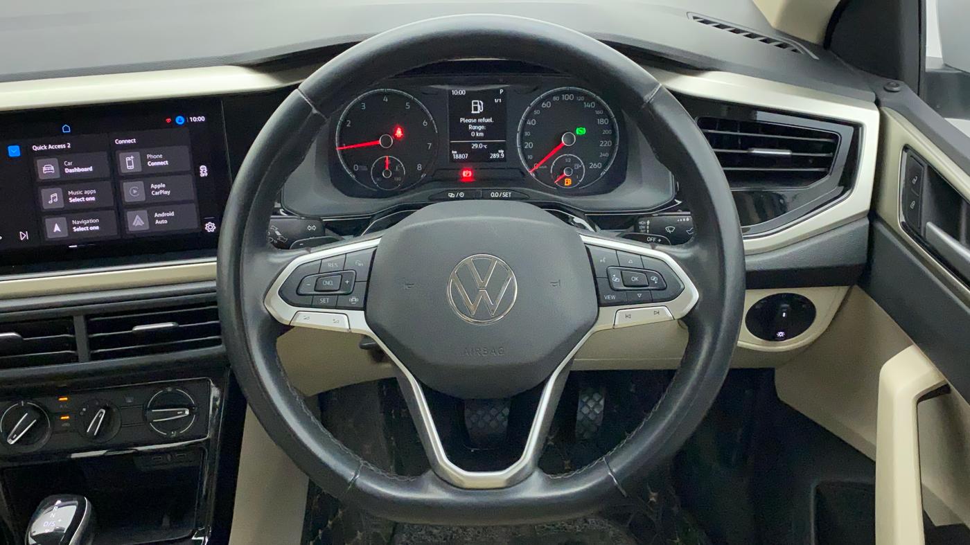 2022 Volkswagen VIRTUS HIGHLINE TSI 1.0 AT, Petrol, Automatic, 19,041 km, Steering Wheel Close Up