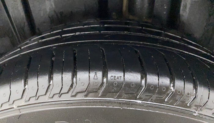 2022 Volkswagen VIRTUS HIGHLINE TSI 1.0 AT, Petrol, Automatic, 19,041 km, Left Rear Tyre Tread