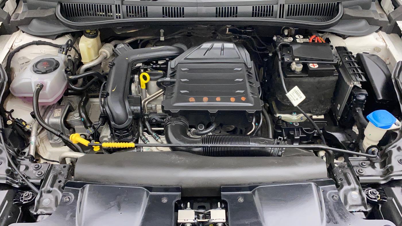 2022 Volkswagen VIRTUS HIGHLINE TSI 1.0 AT, Petrol, Automatic, 19,041 km, Open Bonet