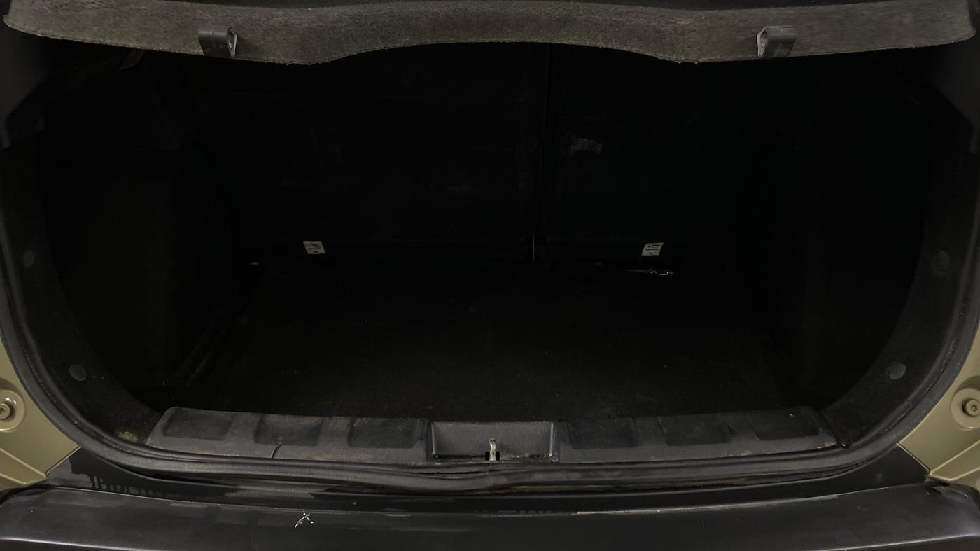 2022 Tata NEXON XZ PLUS PETROL KAZIRANGA, Petrol, Manual, 1,03,485 km, Boot Inside