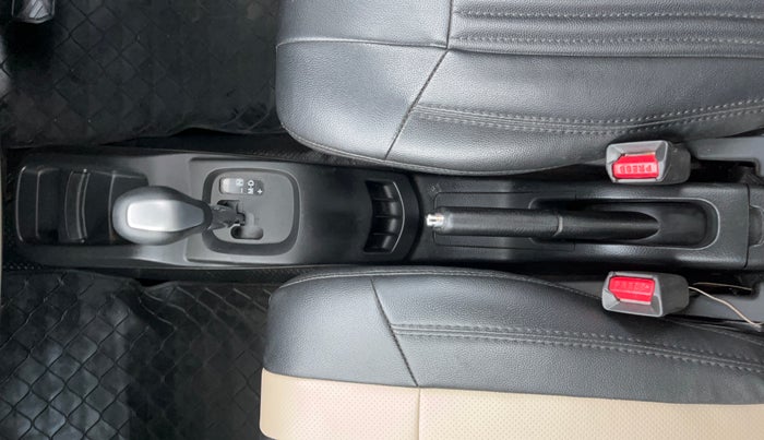 2017 Maruti Wagon R 1.0 VXI (O) AMT, Petrol, Automatic, 30,577 km, Gear Lever