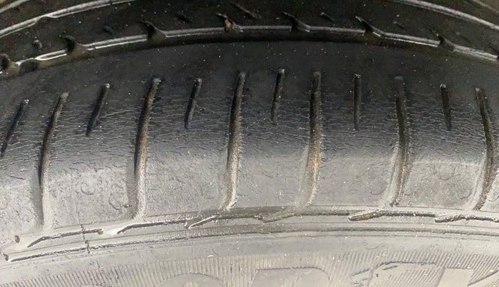 2018 Honda Amaze 1.5L I-DTEC V CVT, Diesel, Automatic, 56,556 km, Right Rear Tyre Tread