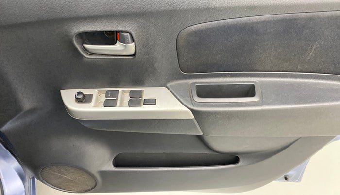 2012 Maruti Wagon R 1.0 VXI, Petrol, Manual, 86,099 km, Driver Side Door Panels Control