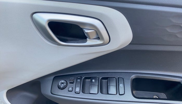 2023 Hyundai GRAND I10 NIOS SPORTZ 1.2 KAPPA VTVT, Petrol, Manual, 39,170 km, Driver Side Door Panels Control