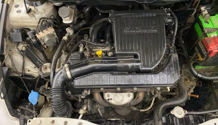 2016 Maruti Ciaz ZXI+ AT, Petrol, Automatic, 80,619 km, Engine View - Right