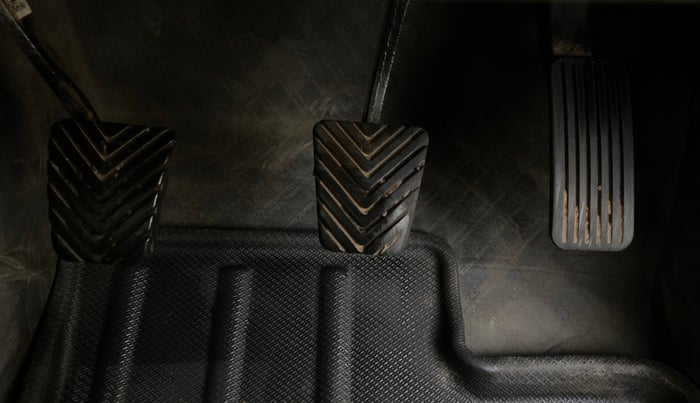 2023 KIA SELTOS HTX PETROL 1.5, Petrol, Manual, 42,332 km, Pedals